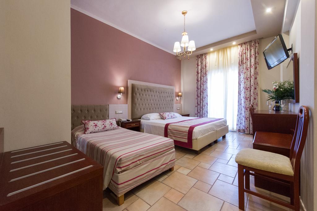 Olympic Hotel Parga Zimmer foto