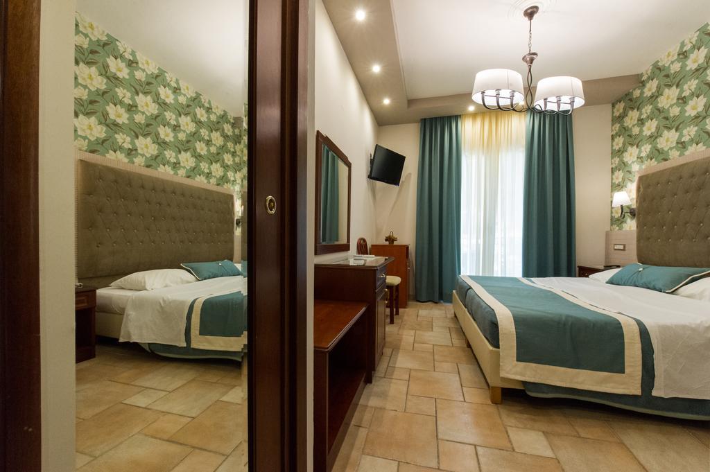 Olympic Hotel Parga Zimmer foto